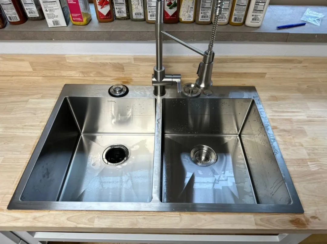 Kitchen sink installation